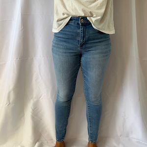 American Eagle Hi-Rise Jegging